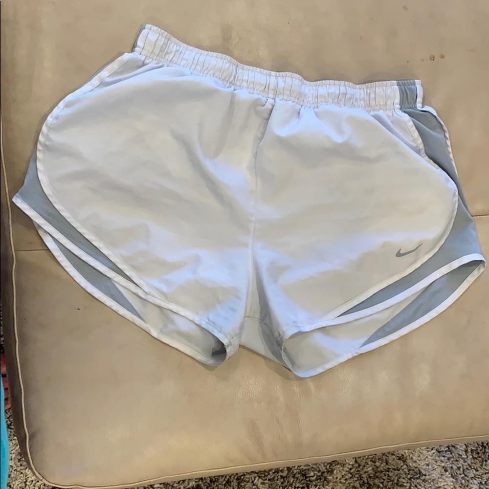 white nike shorts